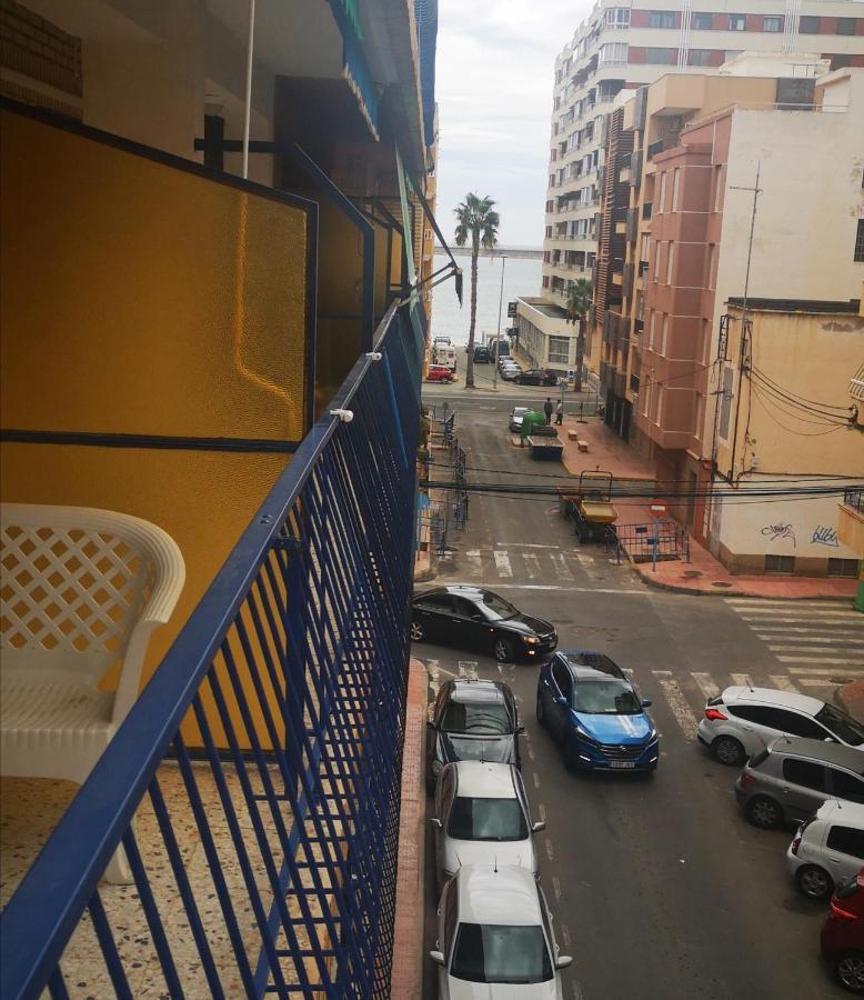 3 Bedroom 150 M From The Beach Torrevieja Exterior photo